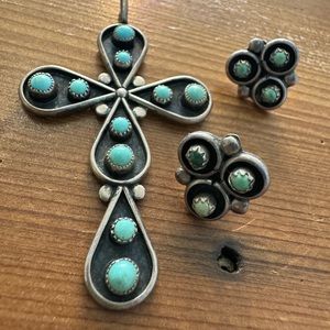 ❌SOLD❌ Vintage Zuni Sterling Turquoise Set